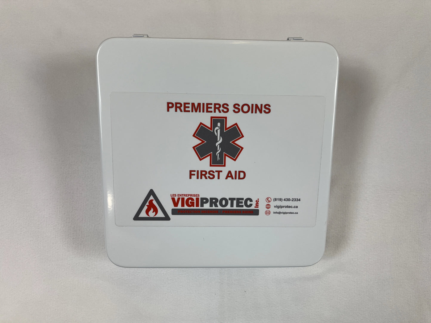NON RÉGLEMENTÉE - Trousse de premiers soins pour la maison / chalet