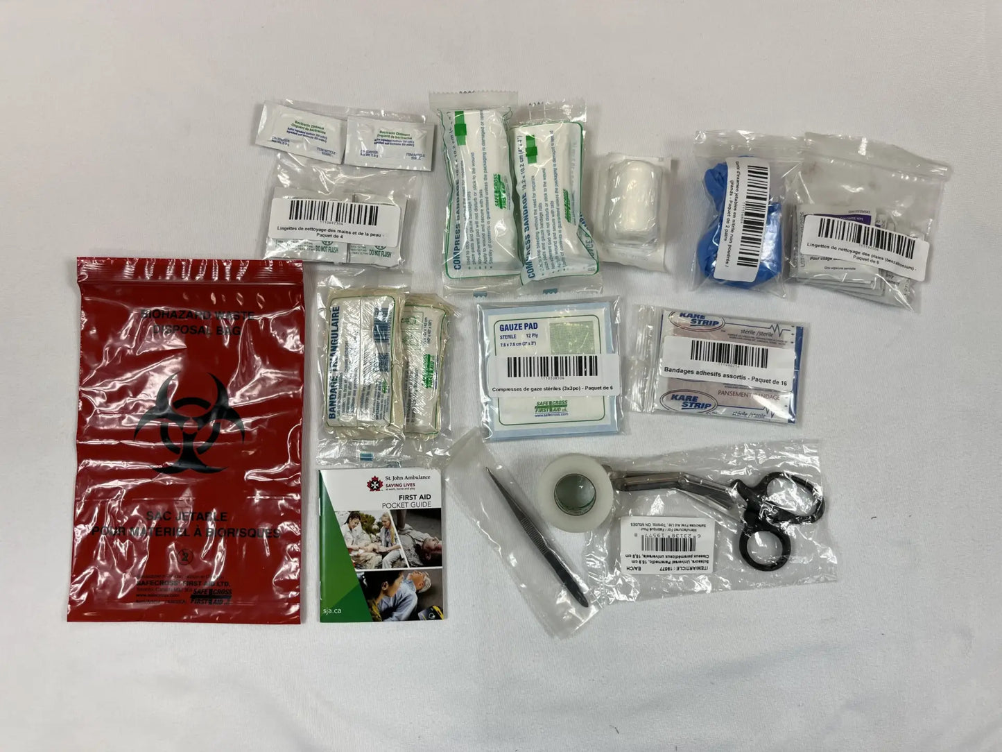 RÉGLEMENTÉE CNESST-CSA - Trousse de premiers soins TYPE 1 - Pour véhicule ou travailleur seul