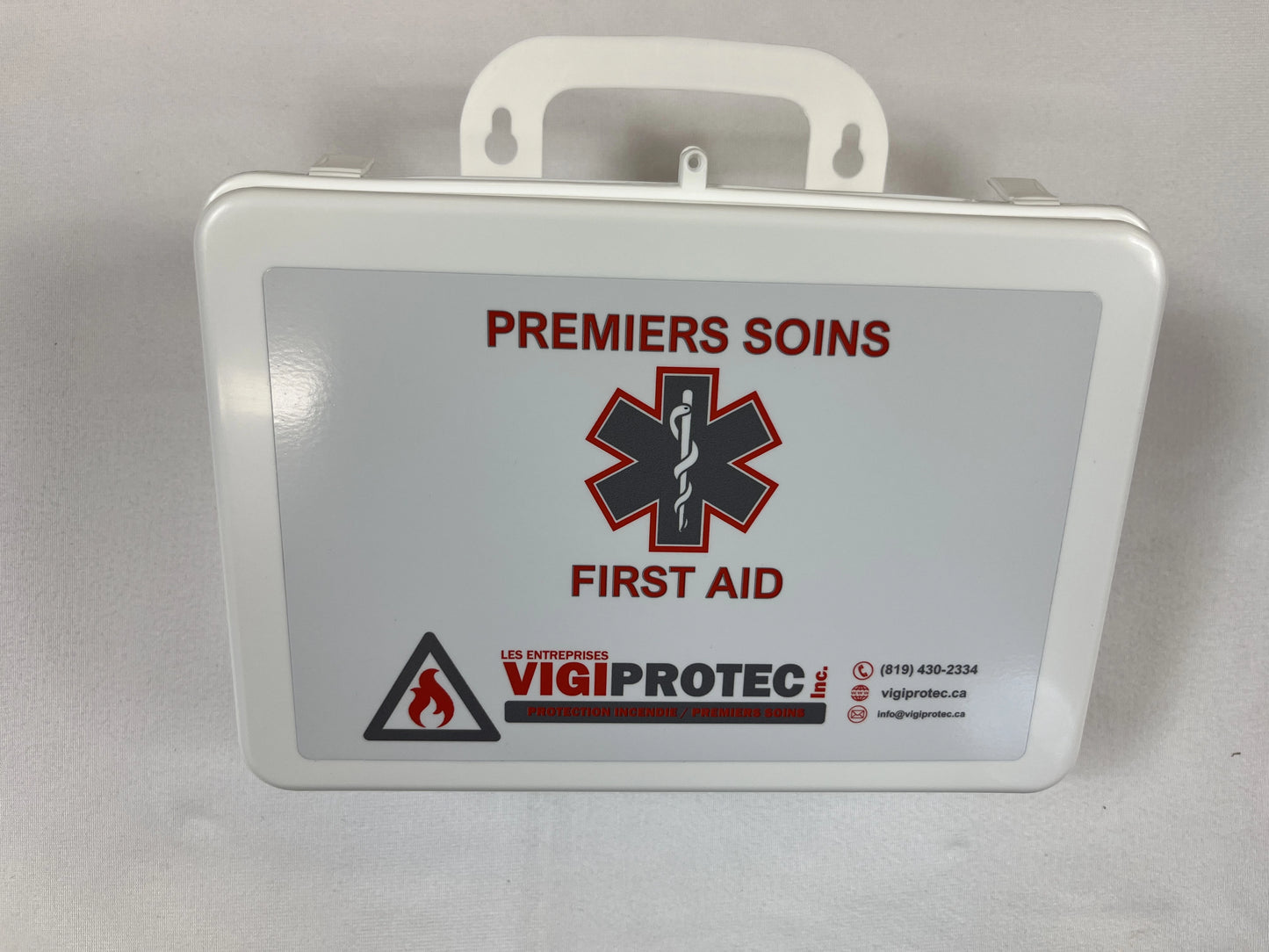 NON RÉGLEMENTÉE - Trousse  de premiers soins pour l'automobile
